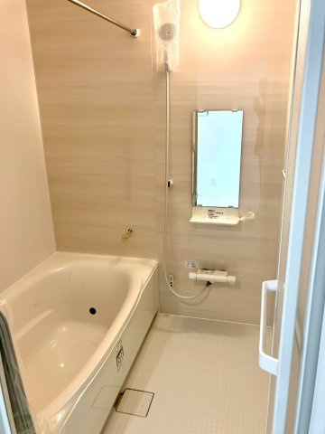 高松市西町　浜街道アクセス良好　新築戸建の浴室