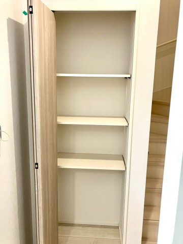 高松市西町　浜街道アクセス良好　新築戸建の収納