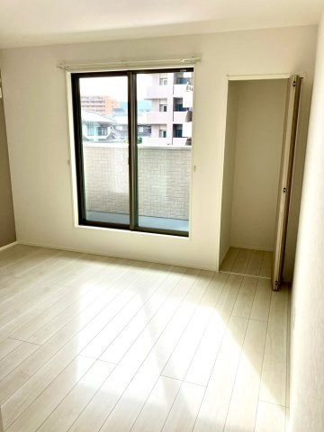 高松市西町　浜街道アクセス良好　新築戸建の寝室