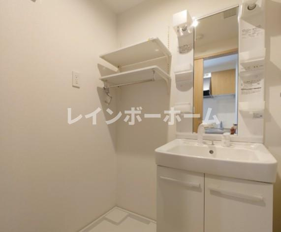 LANART北小金の独立洗面台|朝の身支度には欠かせない独立洗面化粧台