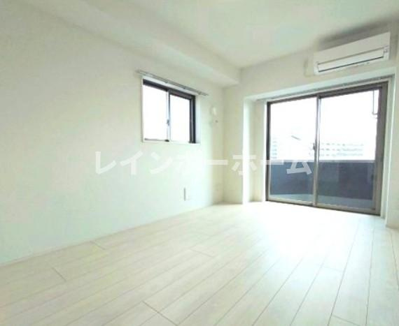 LANART北小金の居間・リビング|こちらのリビングで趣味の時間をお楽しみください