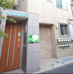 エルピア阿佐ヶ谷のエントランス