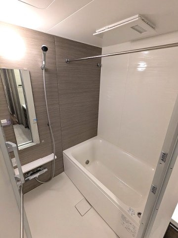 Dimus根岸の浴室|追焚オートバス、浴室換気乾燥機