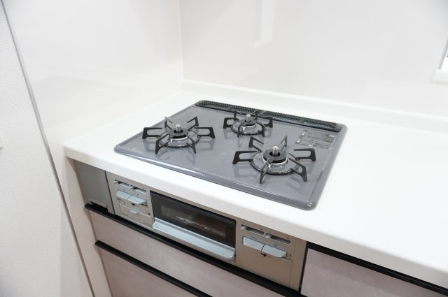 草加市遊馬町 新築分譲住宅 全2棟 2号棟のキッチン