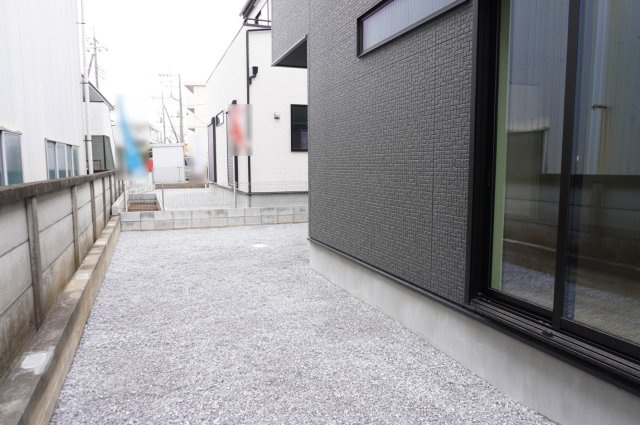 草加市遊馬町 新築分譲住宅 全2棟 2号棟の庭