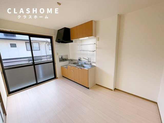 ユーミクラF２　　刈谷市近郊の賃貸はクラスホームの居間・リビング