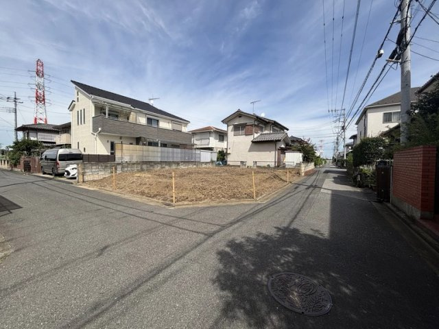 【前面道路含む現地写真】 | 桶川市大字坂田　新築戸建　全　1棟　1号棟