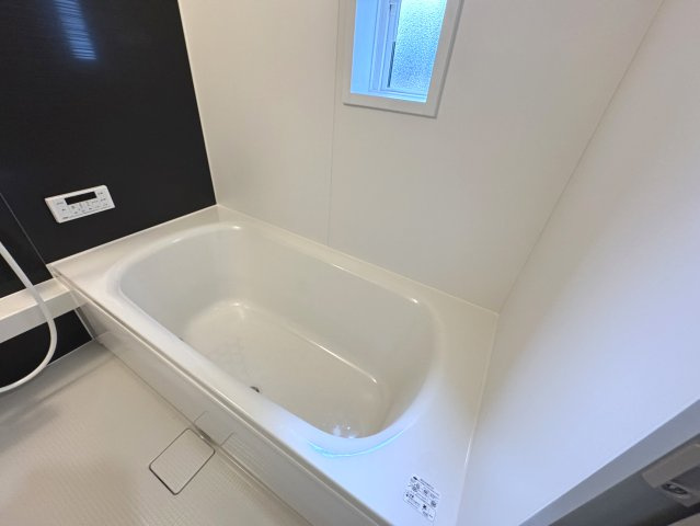 クレイドルガーデン貝塚市地藏堂第1新築分譲住宅の浴室|日々の疲れを癒す浴室♪浴室乾燥機付きで雨の日のお洗濯にも大活躍！【1号棟】