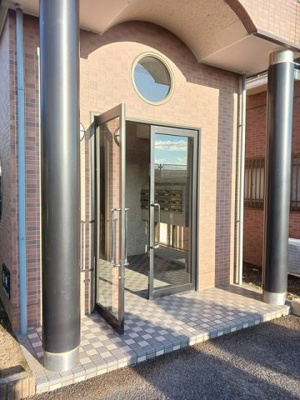 【エントランス】 | プレ・リヴィエール