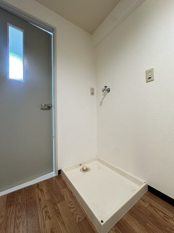 マ・メゾン舟尾の洗面所