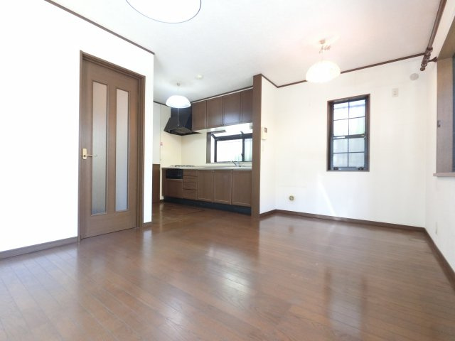 【居間・リビング】