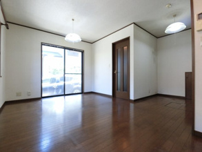 【居間・リビング】