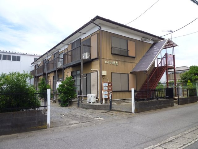 【外観】 | ハイツ相武 | 物件の外観です。南側は入居者駐車所の為　日当たり良好です