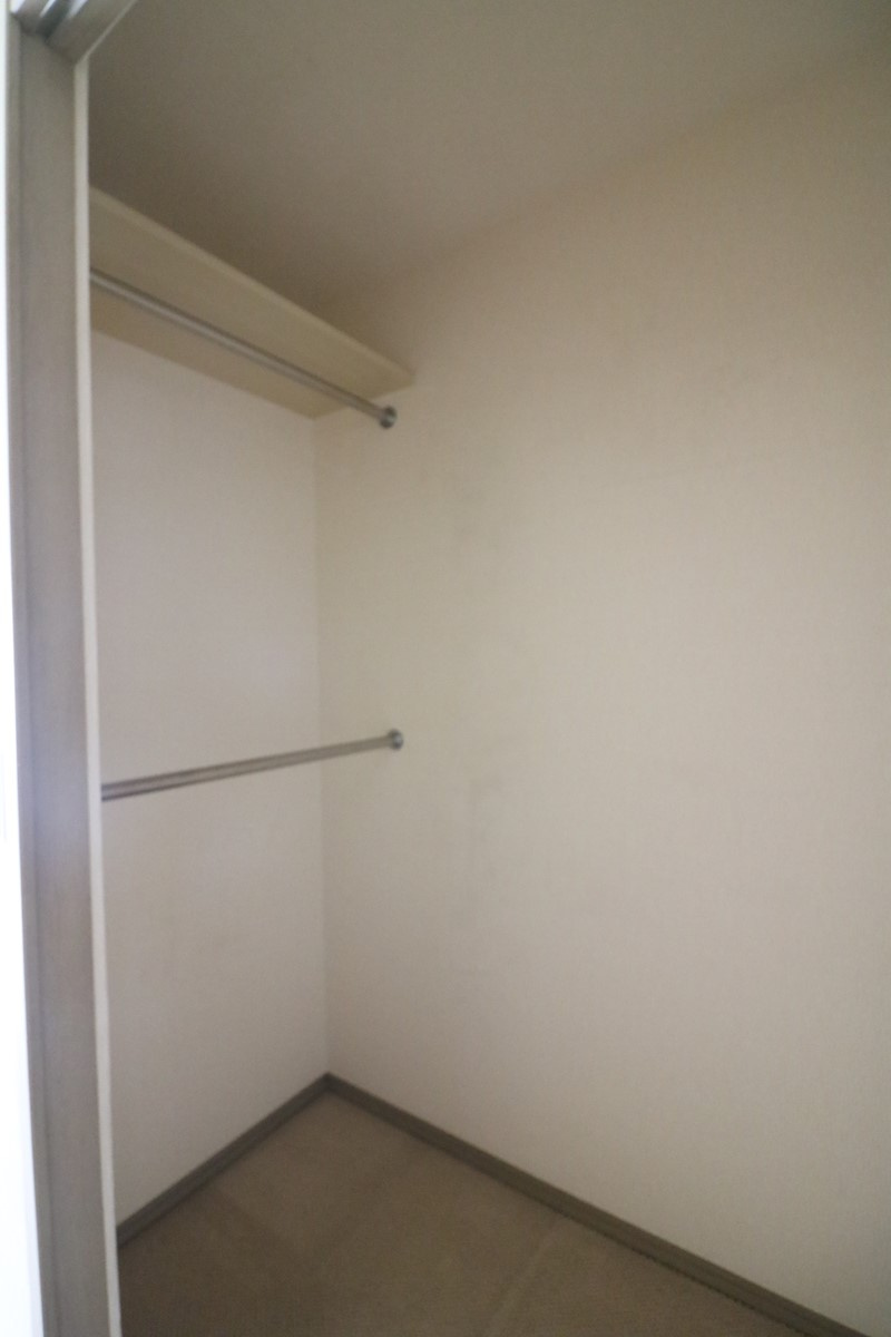 ９．５帖の洋室のウォークインクローゼットです。