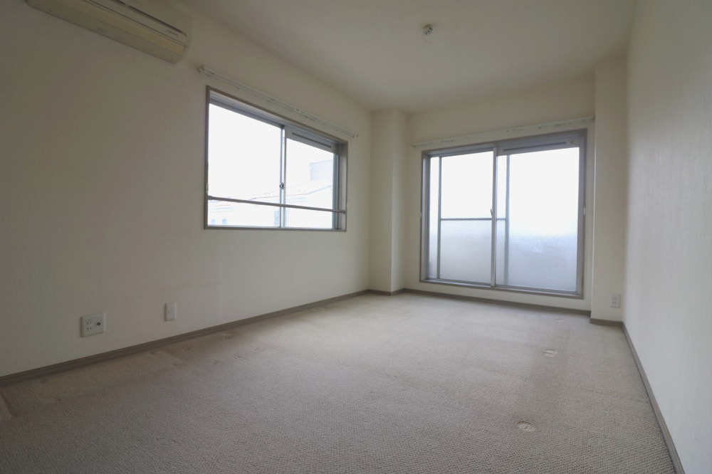 ９．５帖の洋室です。