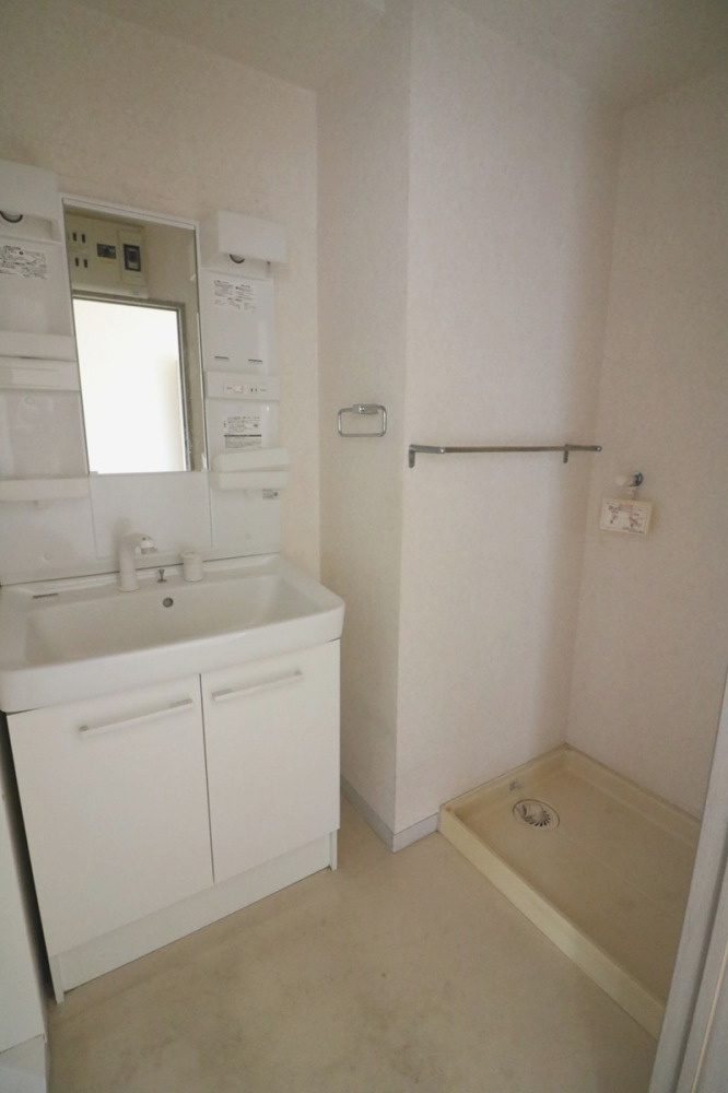 【独立洗面台】