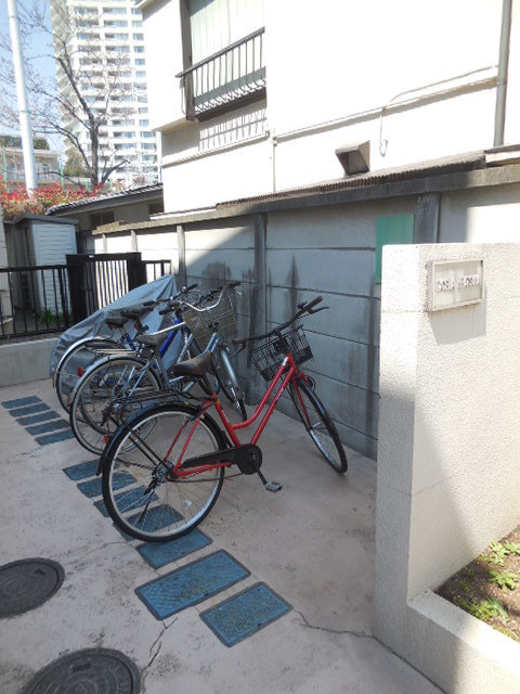 エクセリア・ヒラツカの駐車場|駐輪場