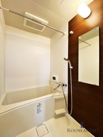 REGALEST中村公園deuxの浴室