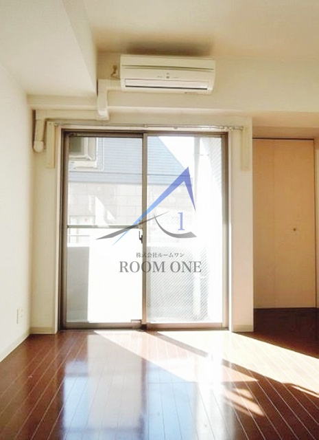 プレール・ドゥーク水天宮の居間・リビング|洋室のお部屋です。