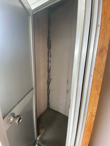 RGハイツIIのバルコニー|外収納有