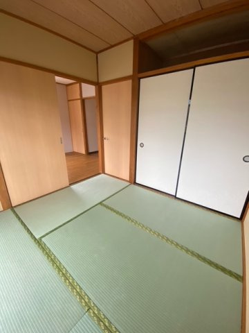 RGハイツIIの和室|和室・4.5帖