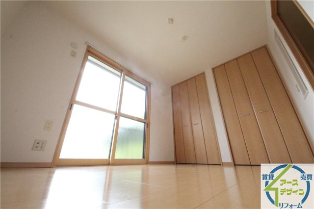 クレールの洋室