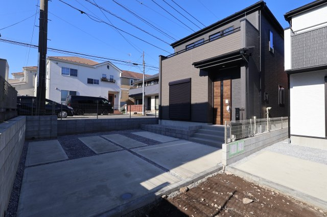 《仲介手数料無料》上尾市大字大谷本郷871-2新築一戸建てグラファーレの外観|撮影日 2025年11月28日 10:50 晴れ