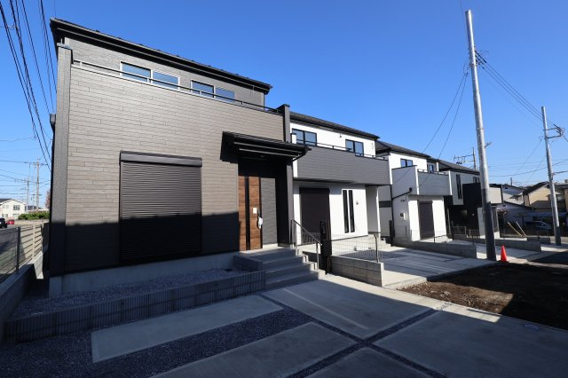 《仲介手数料無料》上尾市大字大谷本郷871-2新築一戸建てグラファーレの外観|撮影日 2025年11月28日 10:50 晴れ