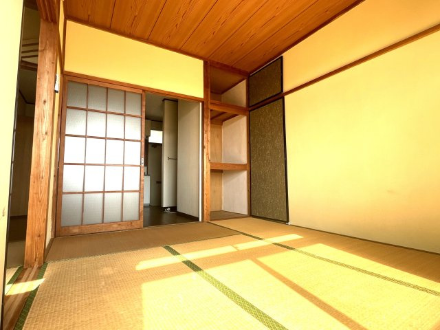 鹿島ハイツの和室