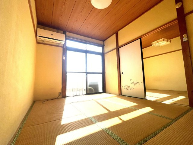 鹿島ハイツの和室