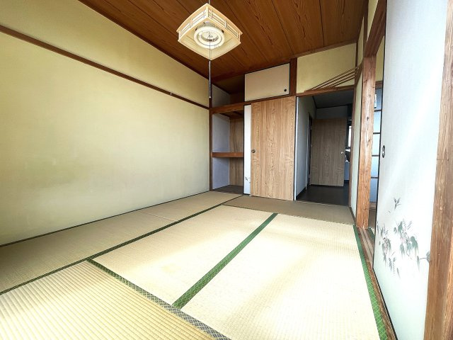 鹿島ハイツの和室