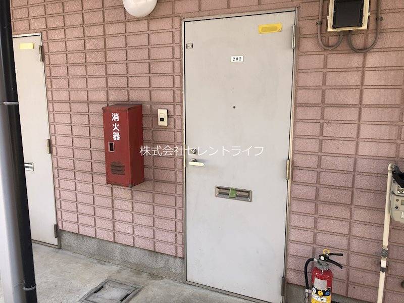 メゾン・ド・Kの玄関