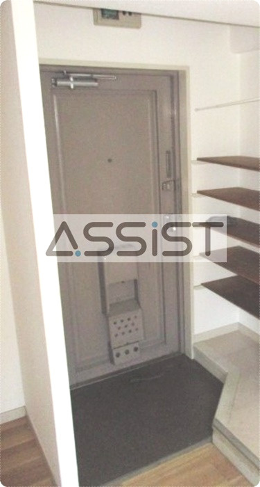 カンガルーマンションムラセハイツの玄関