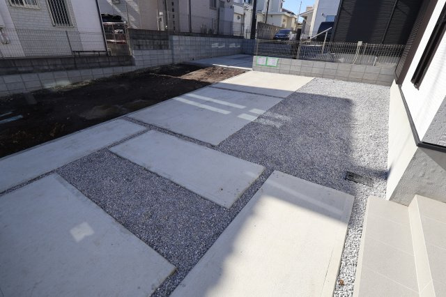 《仲介手数料無料》上尾市大字大谷本郷871-2新築一戸建てグラファーレの駐車場|撮影日 2025年11月28日 11:00 晴れ