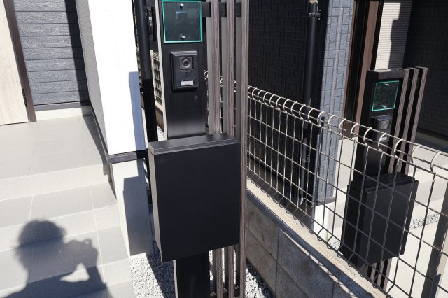 《仲介手数料無料》上尾市大字大谷本郷871-2(3号棟)新築一戸建てグラファーレのセキュリティ|撮影日 2025年11月28日 11:00 晴れ