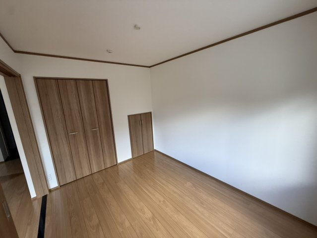 ドミール高山の居間・リビング