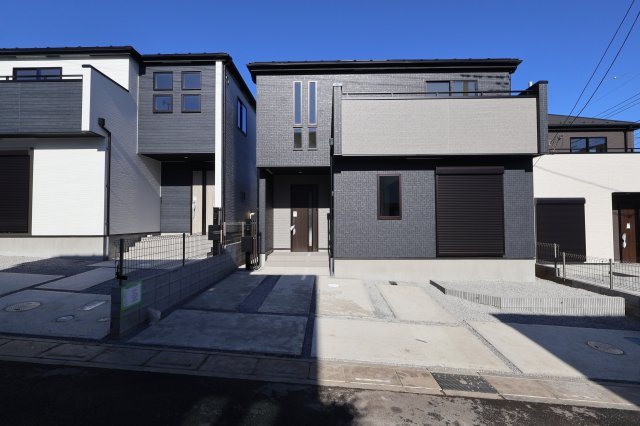 《仲介手数料無料》上尾市大字大谷本郷871-2新築一戸建てグラファーレの外観|撮影日 2025年11月28日 11:00 晴れ