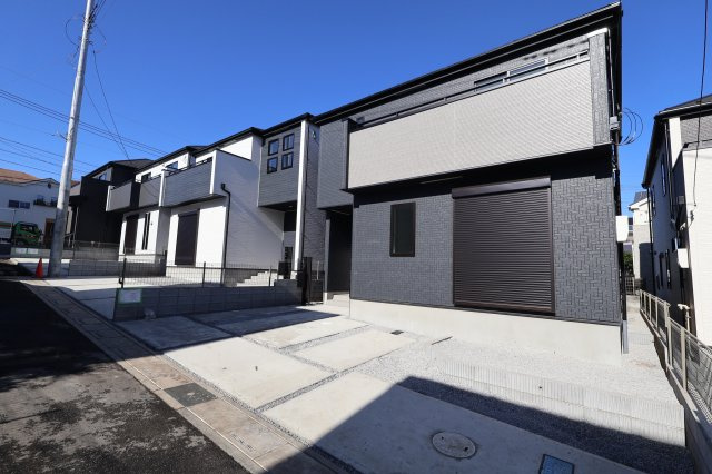 《仲介手数料無料》上尾市大字大谷本郷871-2新築一戸建てグラファーレの外観|撮影日 2025年11月28日 11:00 晴れ