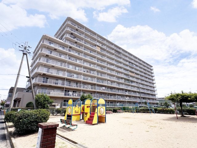 サニータウン羽倉崎駅前参番街