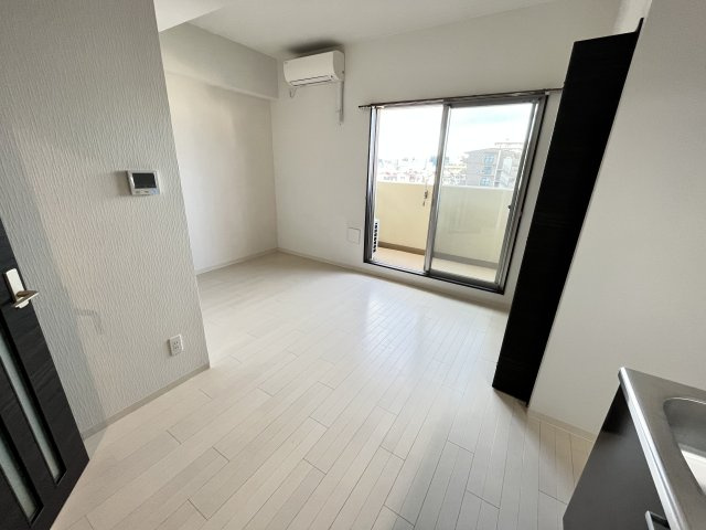 CREA放出西の居間・リビング