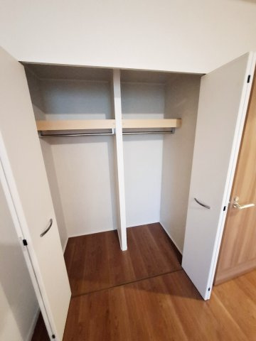 甲子園三番町ハイツの収納