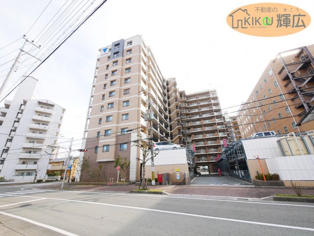 【外観】 | デュオプレステージ高砂駅前スカイテラス　2階 | 角地ですので日当たり良好です。