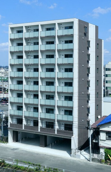 アレーヌコート野並の外観