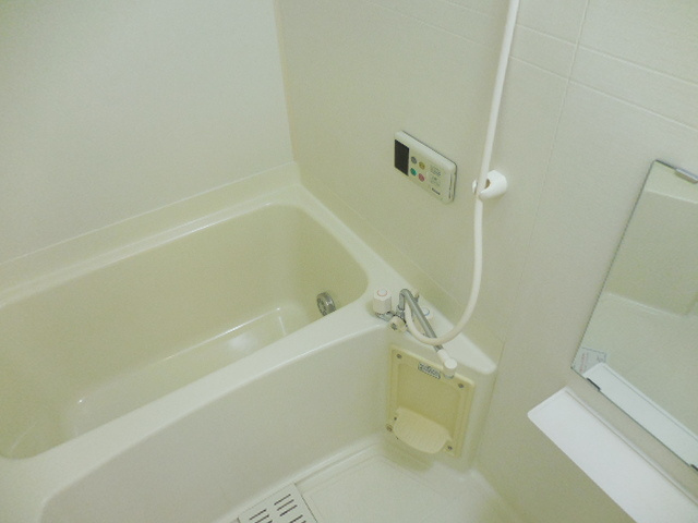 フラワＩＴＡの浴室|バス