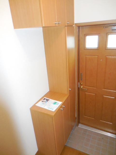 フラワＩＴＡの玄関|玄関