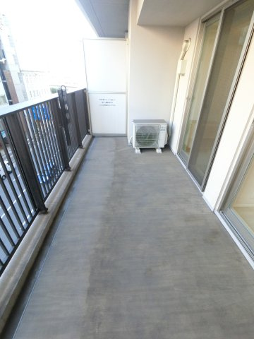 パークホームズ千葉のバルコニー