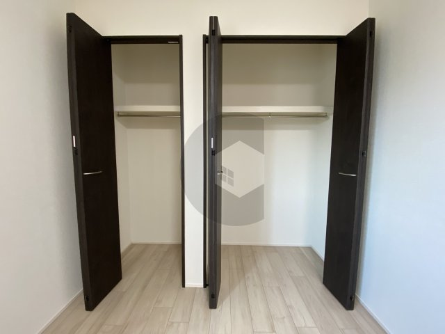 フジパレス弥刀2番館の収納