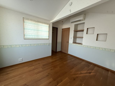 【洋室】 | 西城南蔵のある家