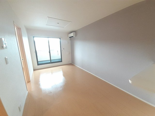 レジェンドの居間・リビング|こちらの居間で趣味の時間をお楽しみください