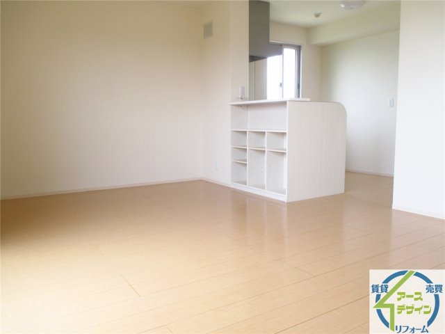 グランドアトリオ神戸西の居間・リビング|※類似部屋